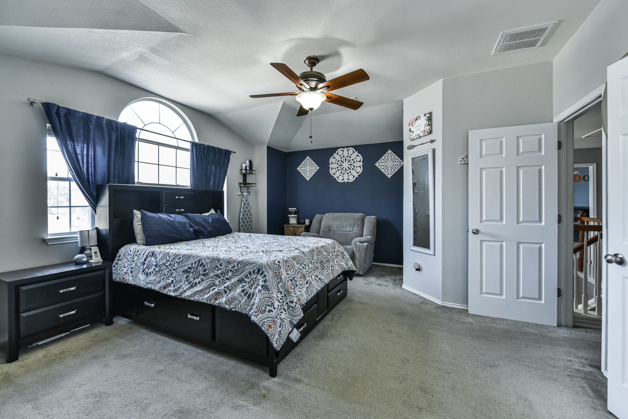 Your Home Sold Guaranteed Realty - The Salas Team