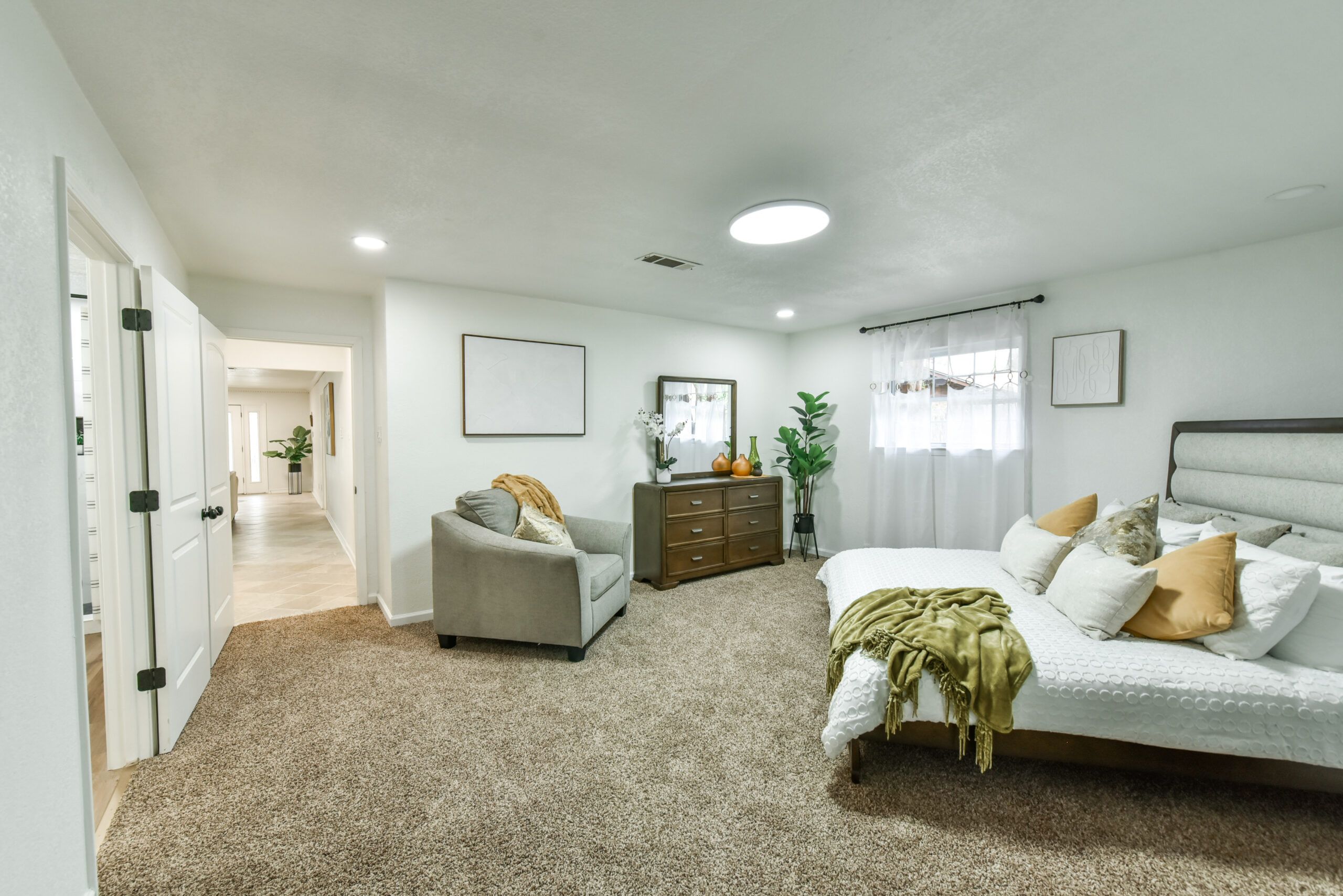 Your Home Sold Guaranteed Realty - The Salas Team