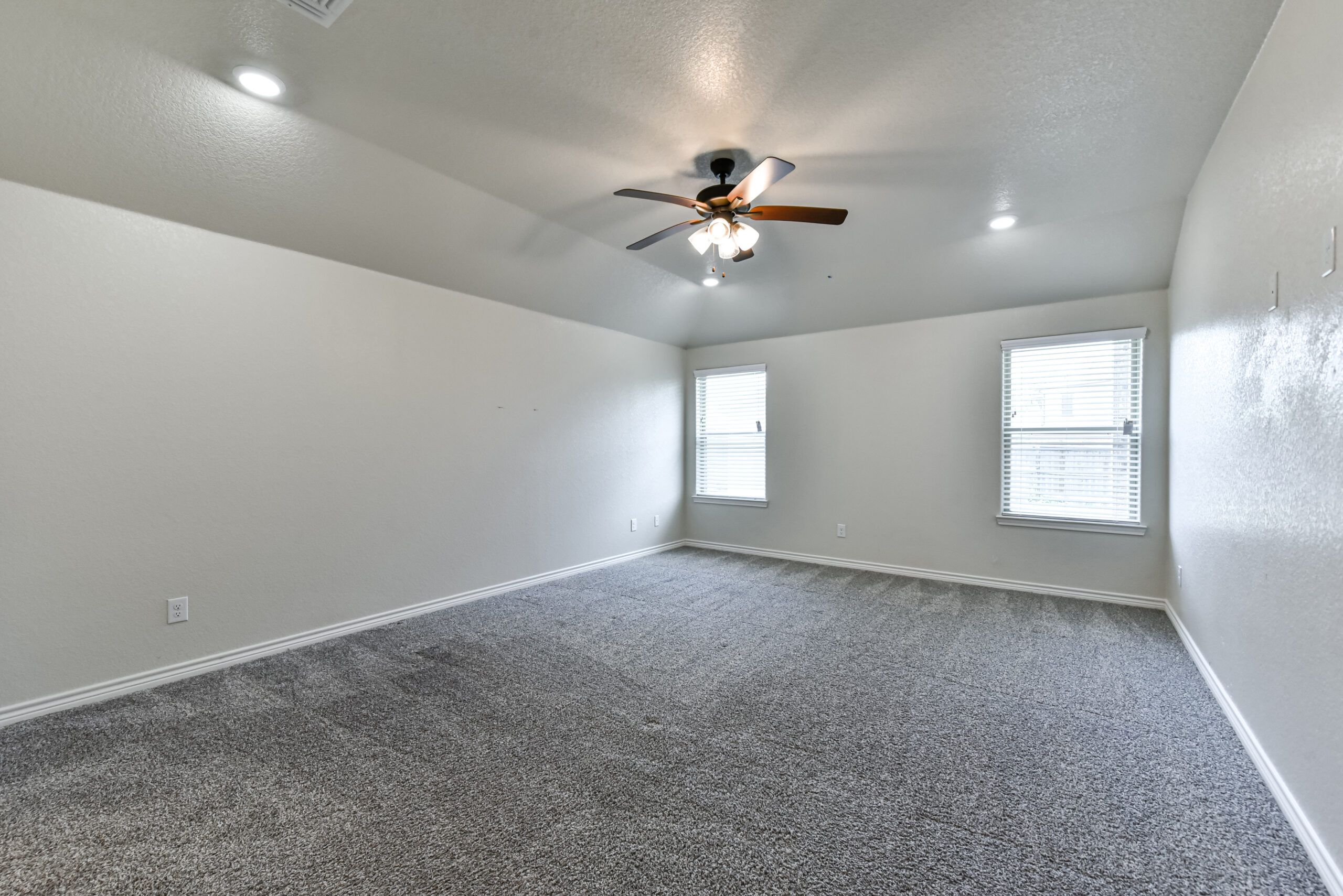 Your Home Sold Guaranteed Realty - The Salas Team