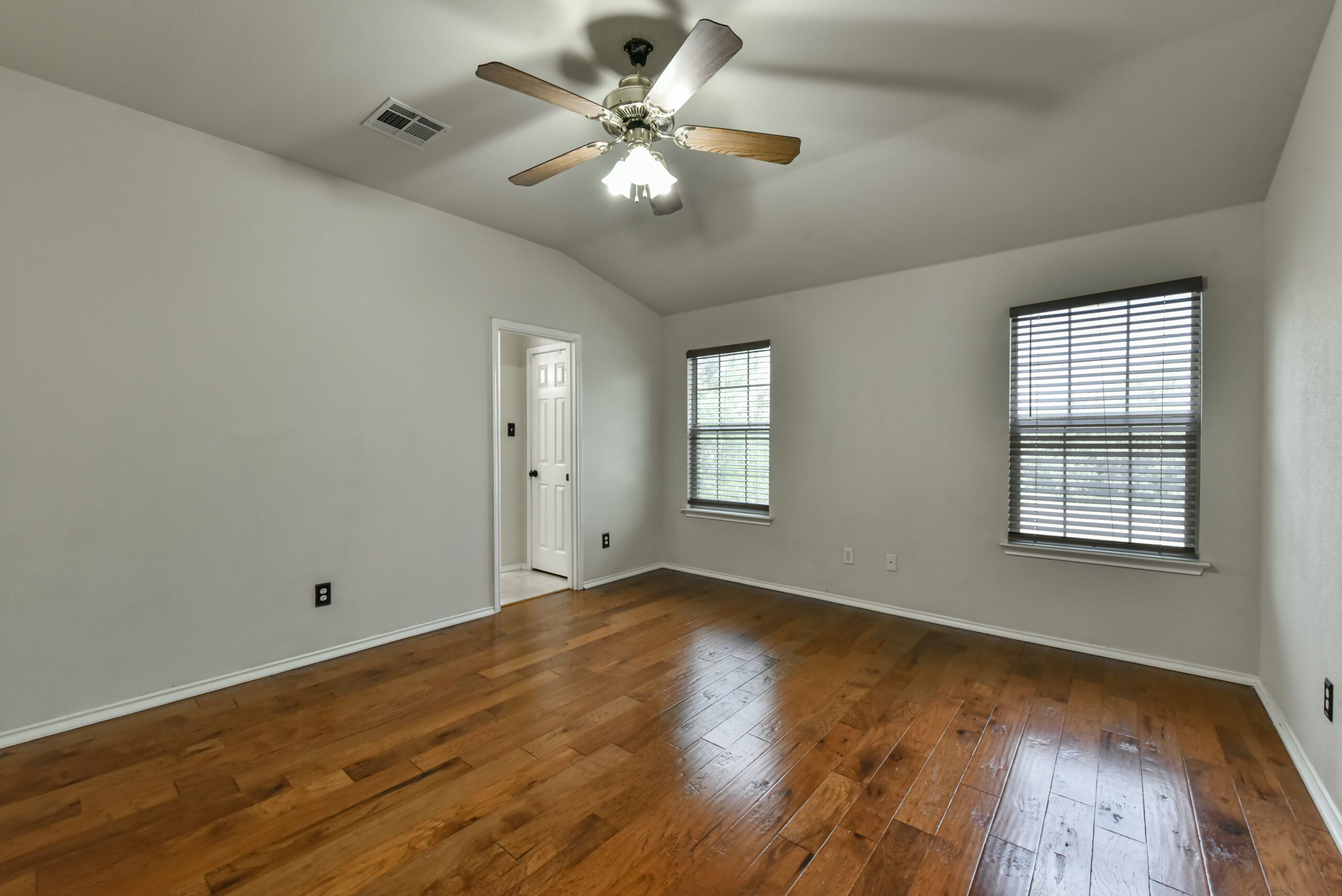 Your Home Sold Guaranteed Realty - The Salas Team