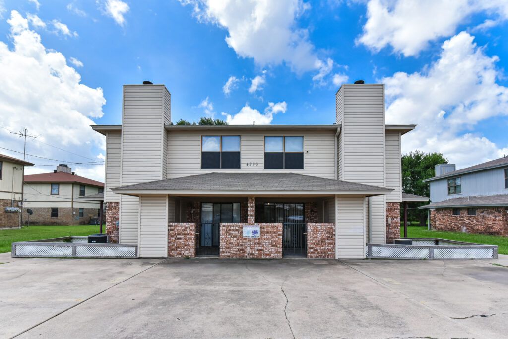 Your Home Sold Guaranteed Realty - The Salas Team