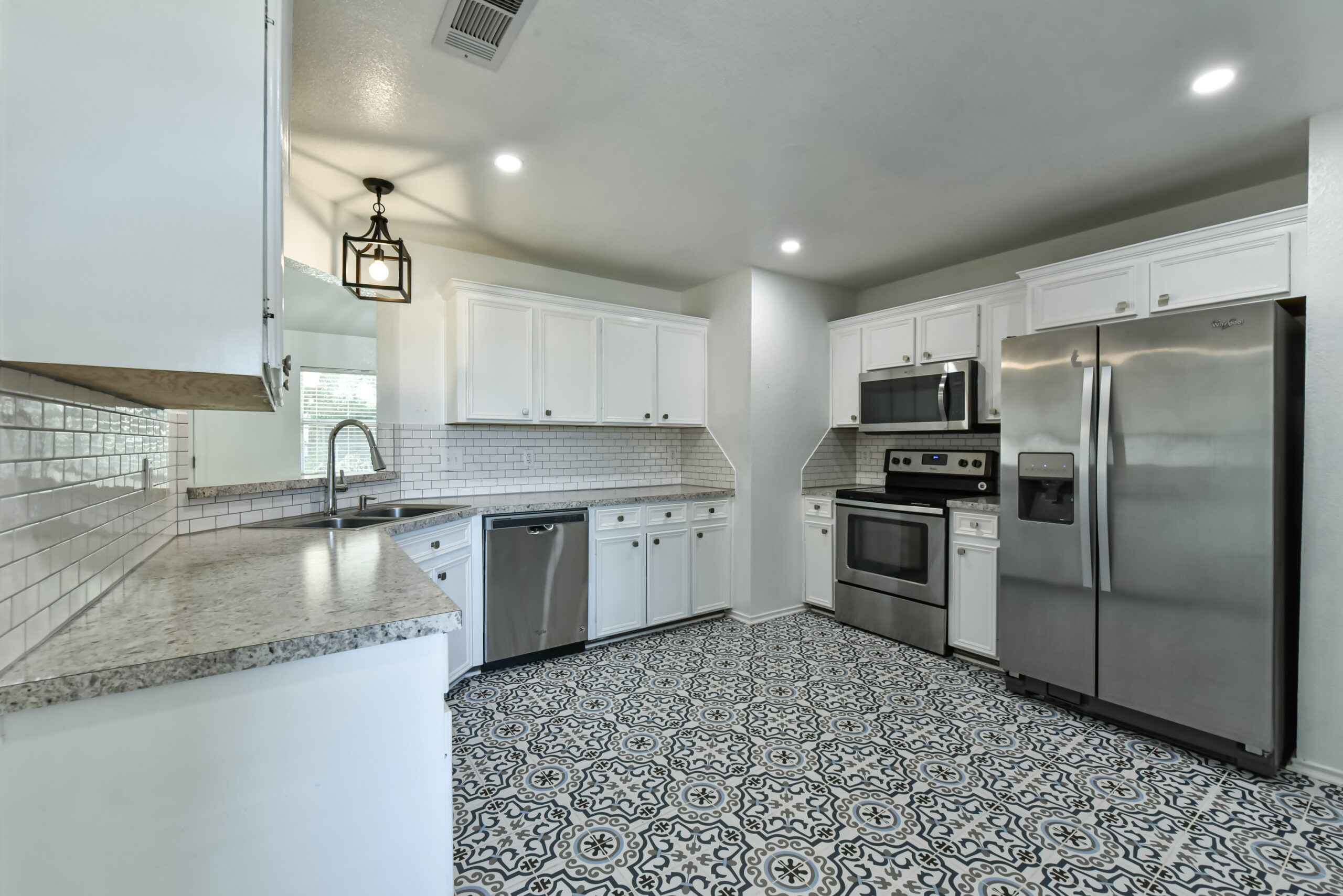 Your Home Sold Guaranteed Realty - The Salas Team