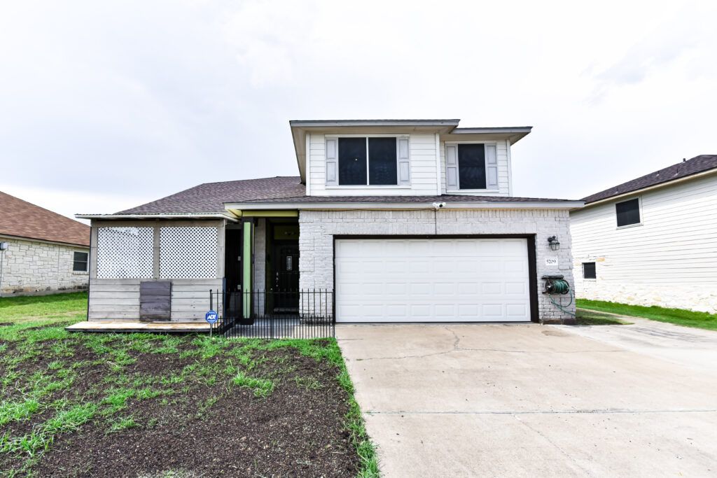 Your Home Sold Guaranteed Realty - The Salas Team