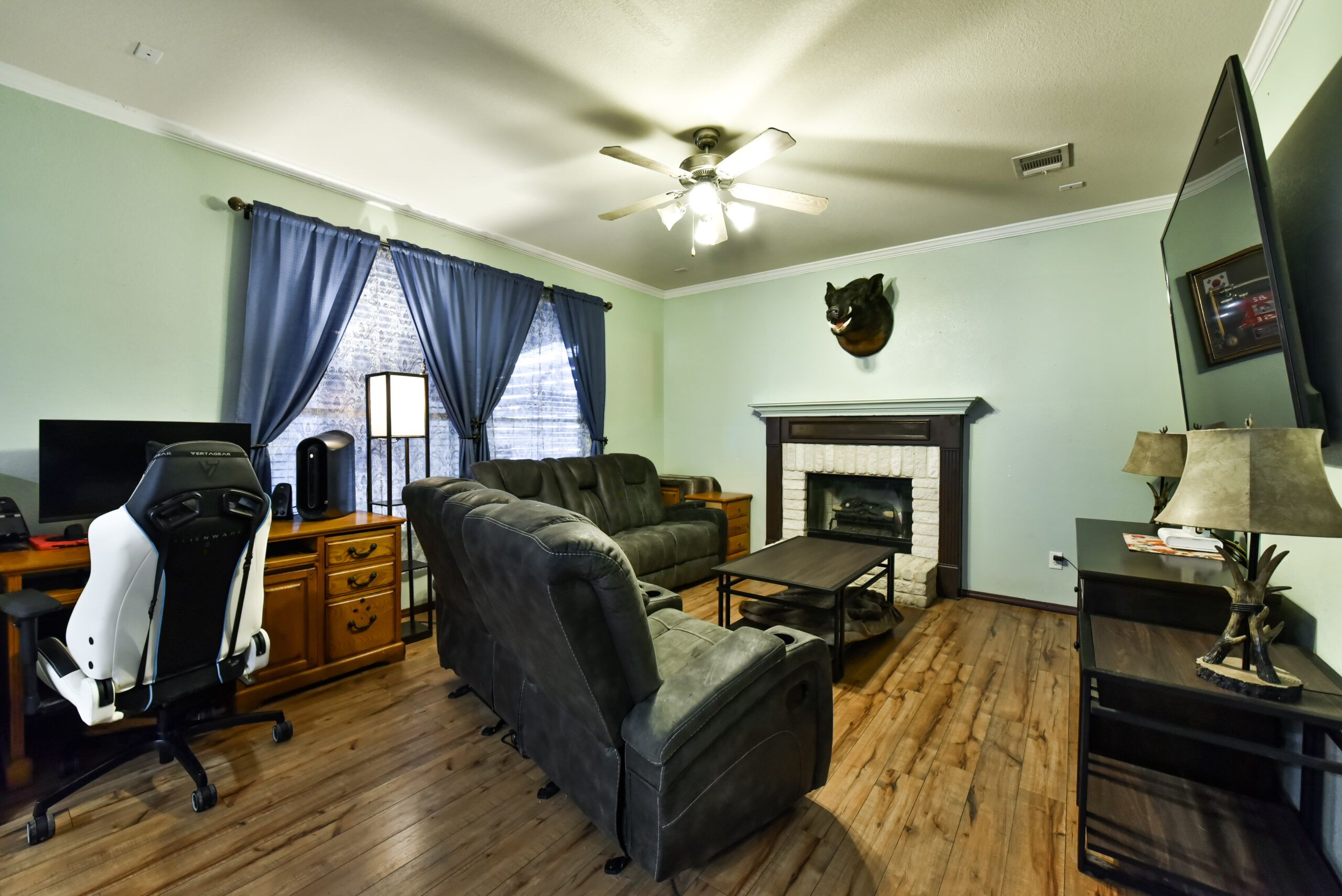 Your Home Sold Guaranteed Realty - The Salas Team