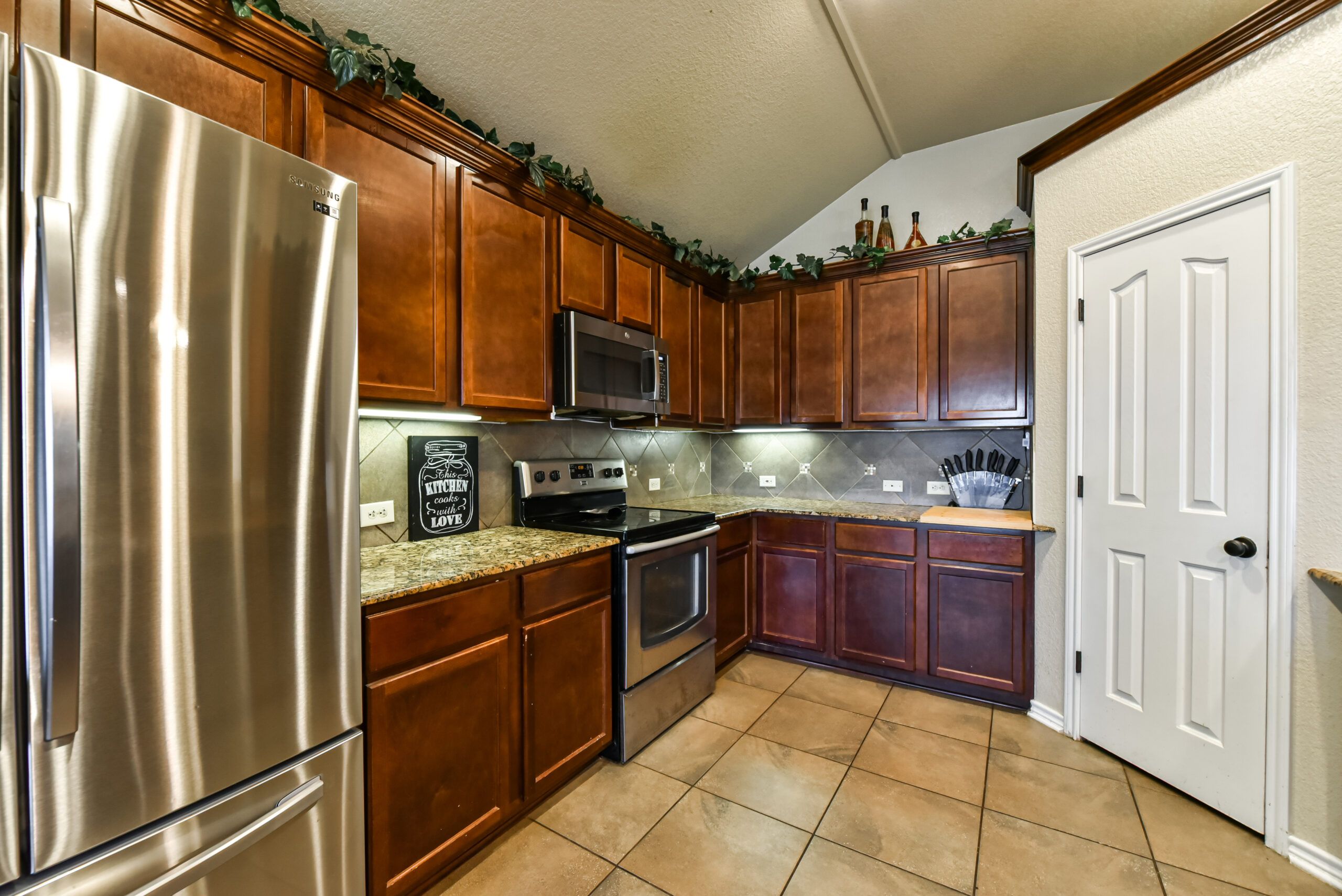 Your Home Sold Guaranteed Realty - The Salas Team