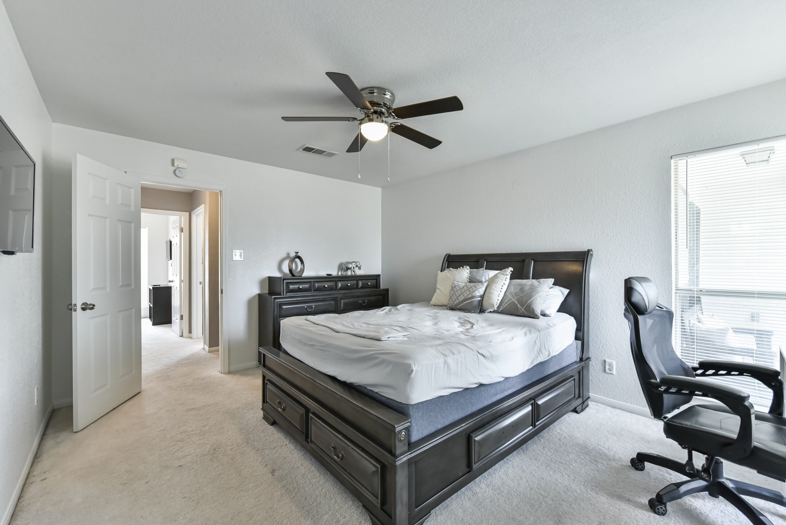 Your Home Sold Guaranteed Realty - The Salas Team
