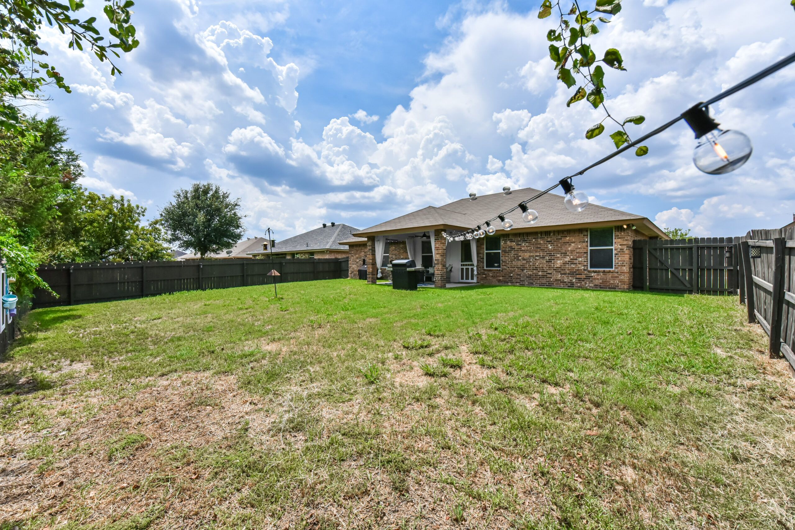 Your Home Sold Guaranteed Realty - The Salas Team