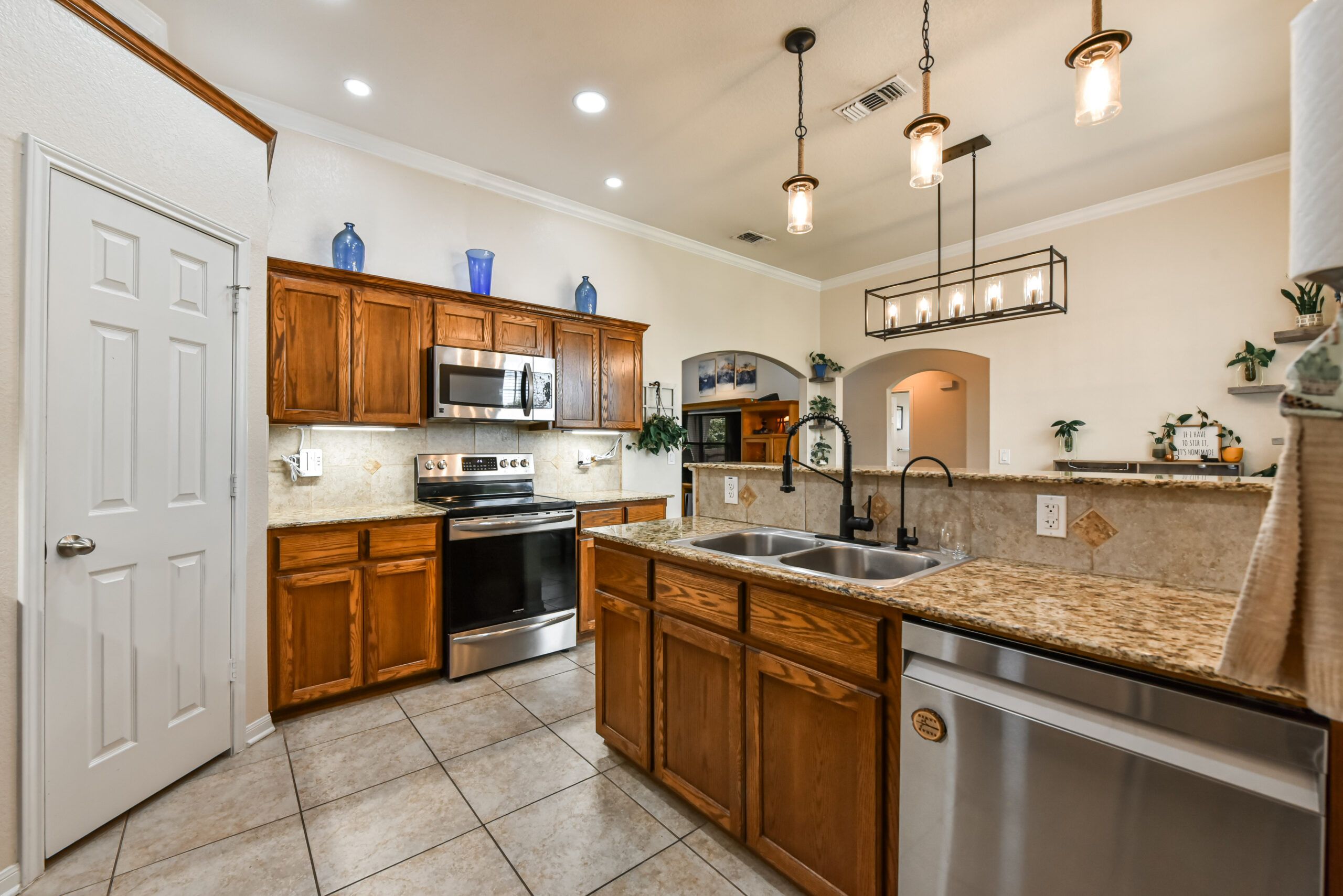 Your Home Sold Guaranteed Realty - The Salas Team