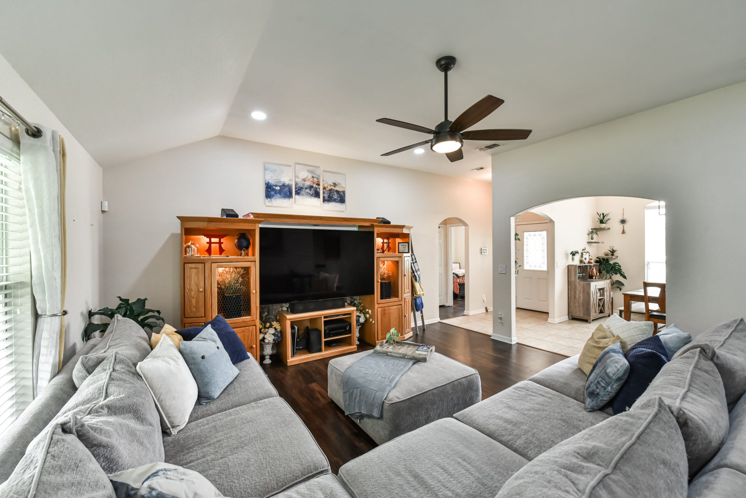 Your Home Sold Guaranteed Realty - The Salas Team