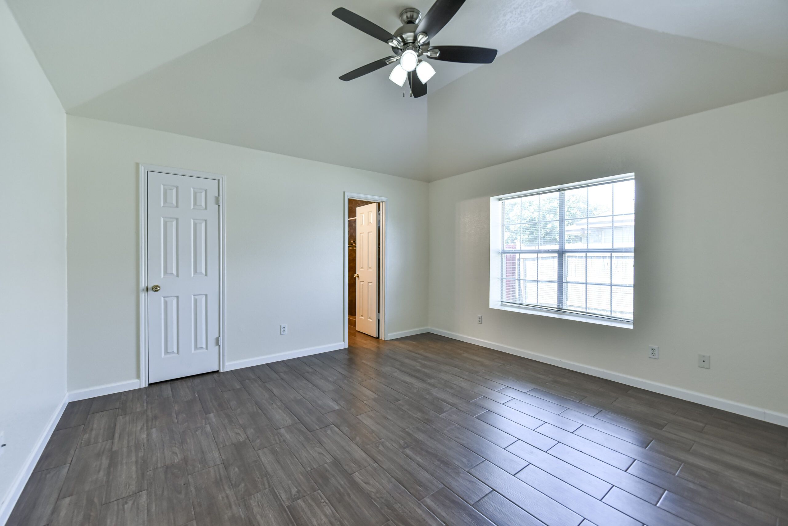 Your Home Sold Guaranteed Realty - The Salas Team