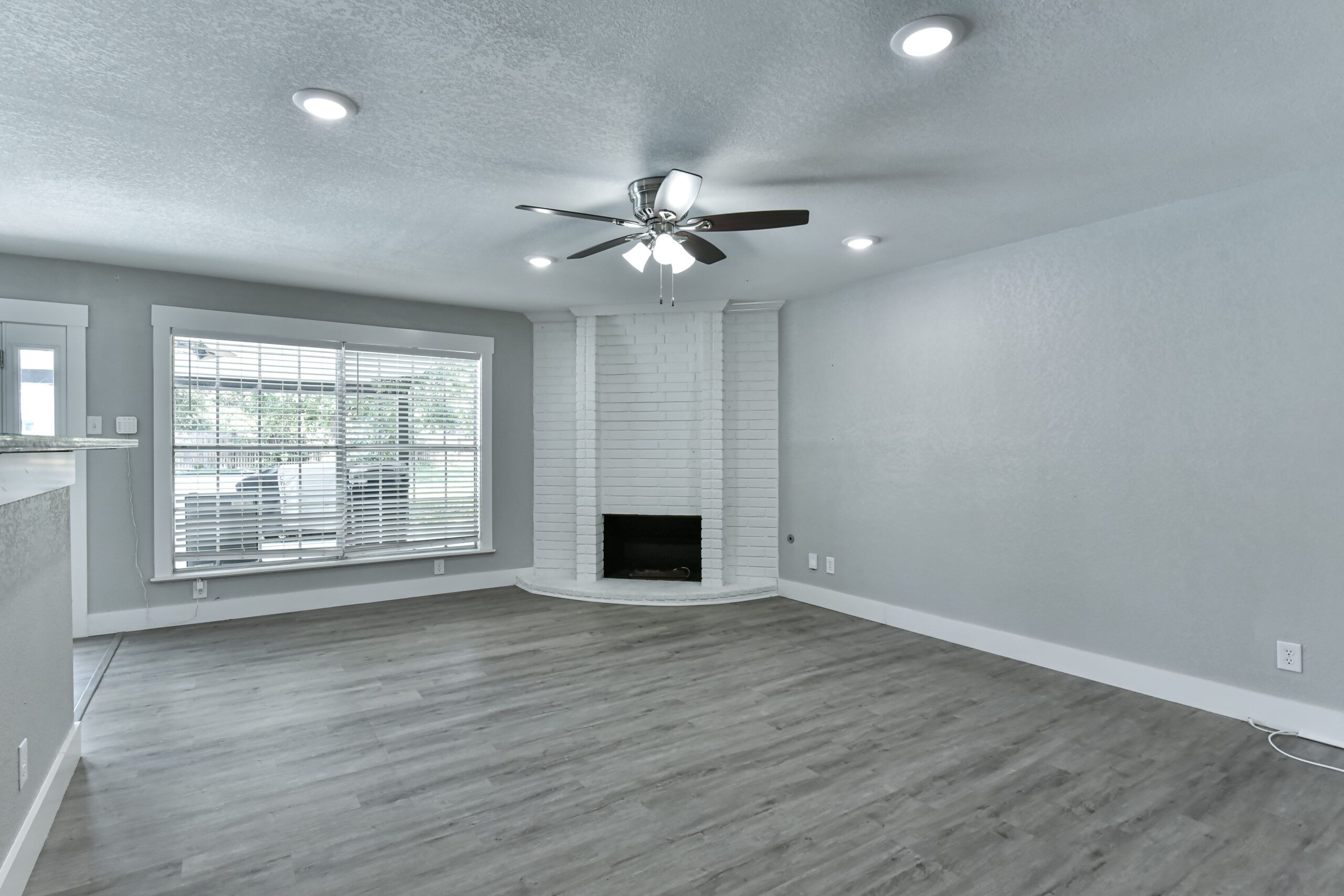 Your Home Sold Guaranteed Realty - The Salas Team