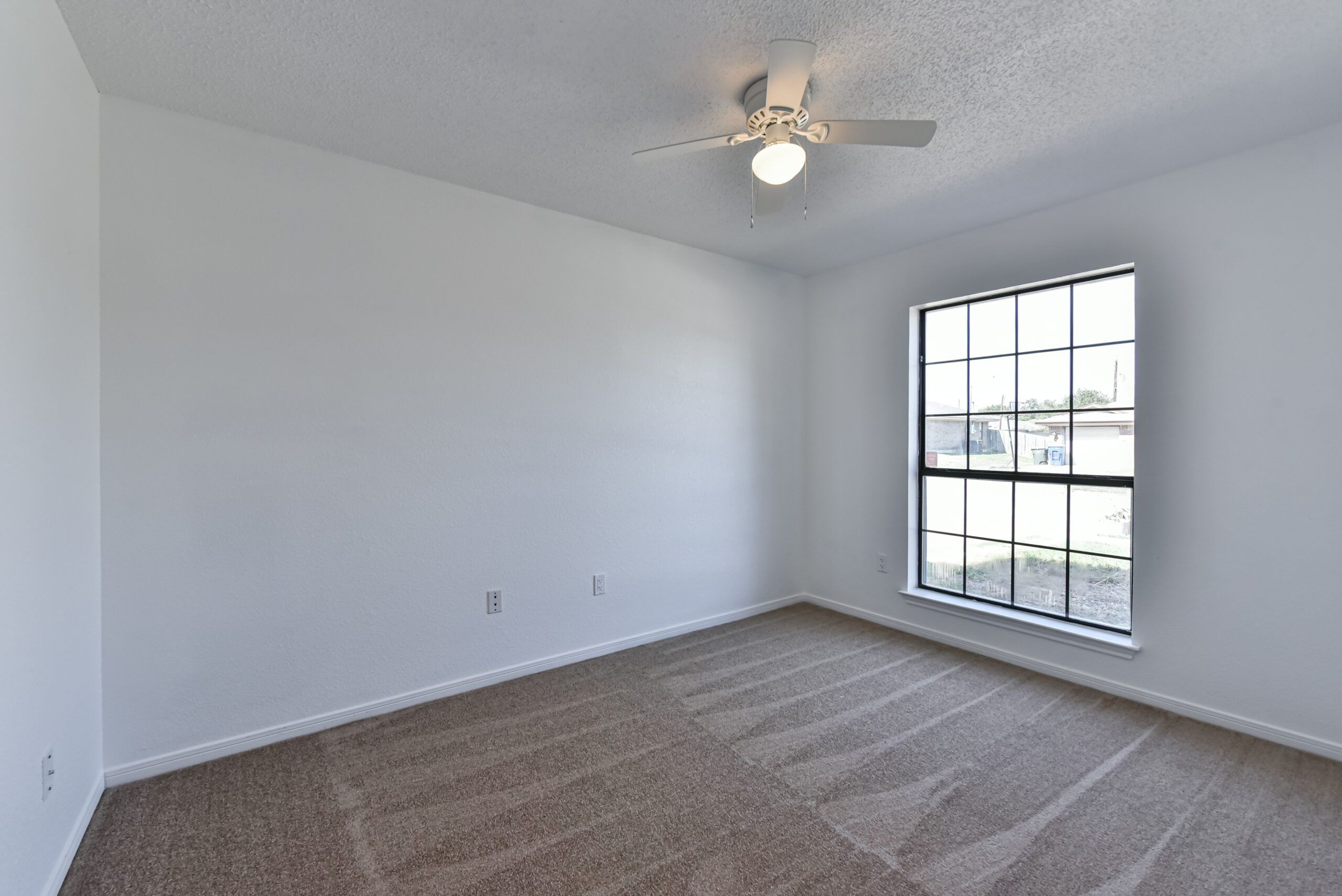Your Home Sold Guaranteed Realty - The Salas Team