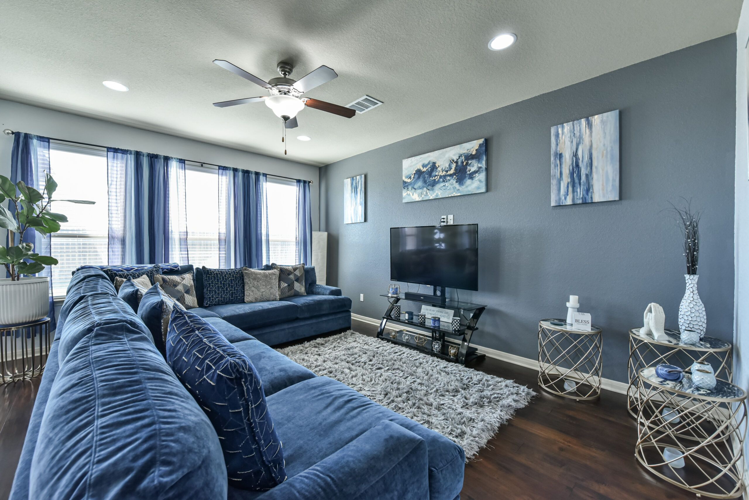 Your Home Sold Guaranteed Realty - The Salas Team