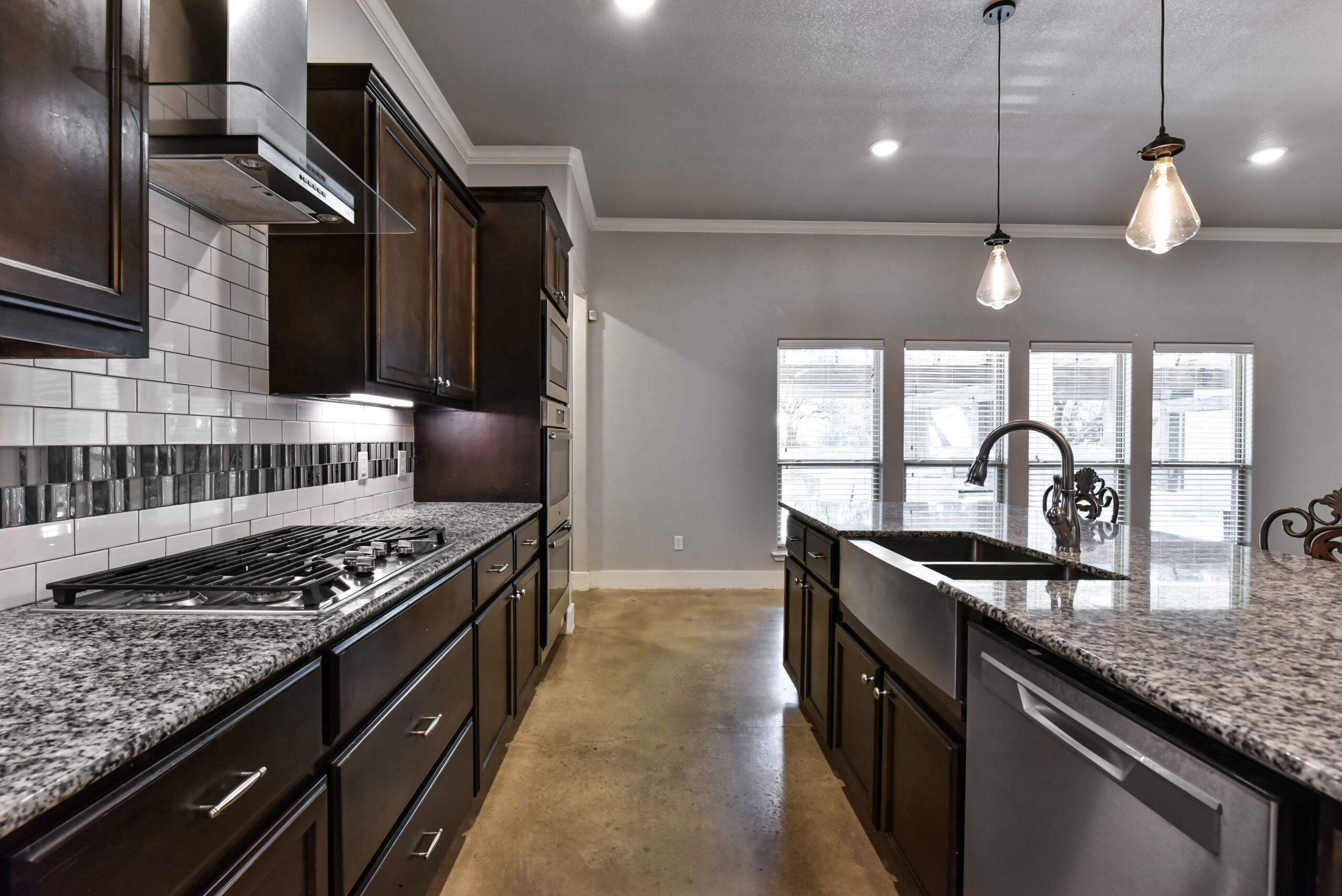 Your Home Sold Guaranteed Realty - The Salas Team