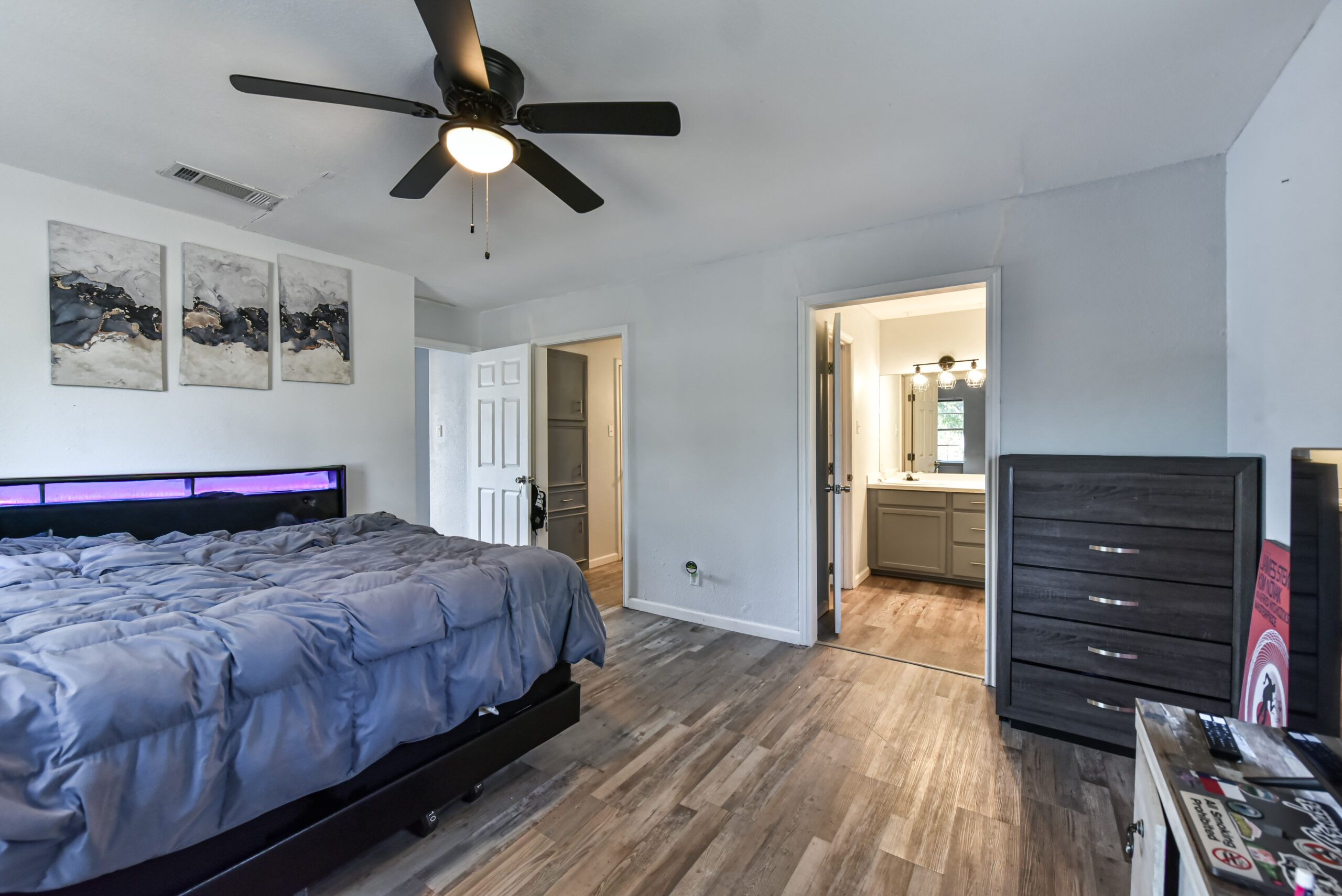 Your Home Sold Guaranteed Realty - The Salas Team