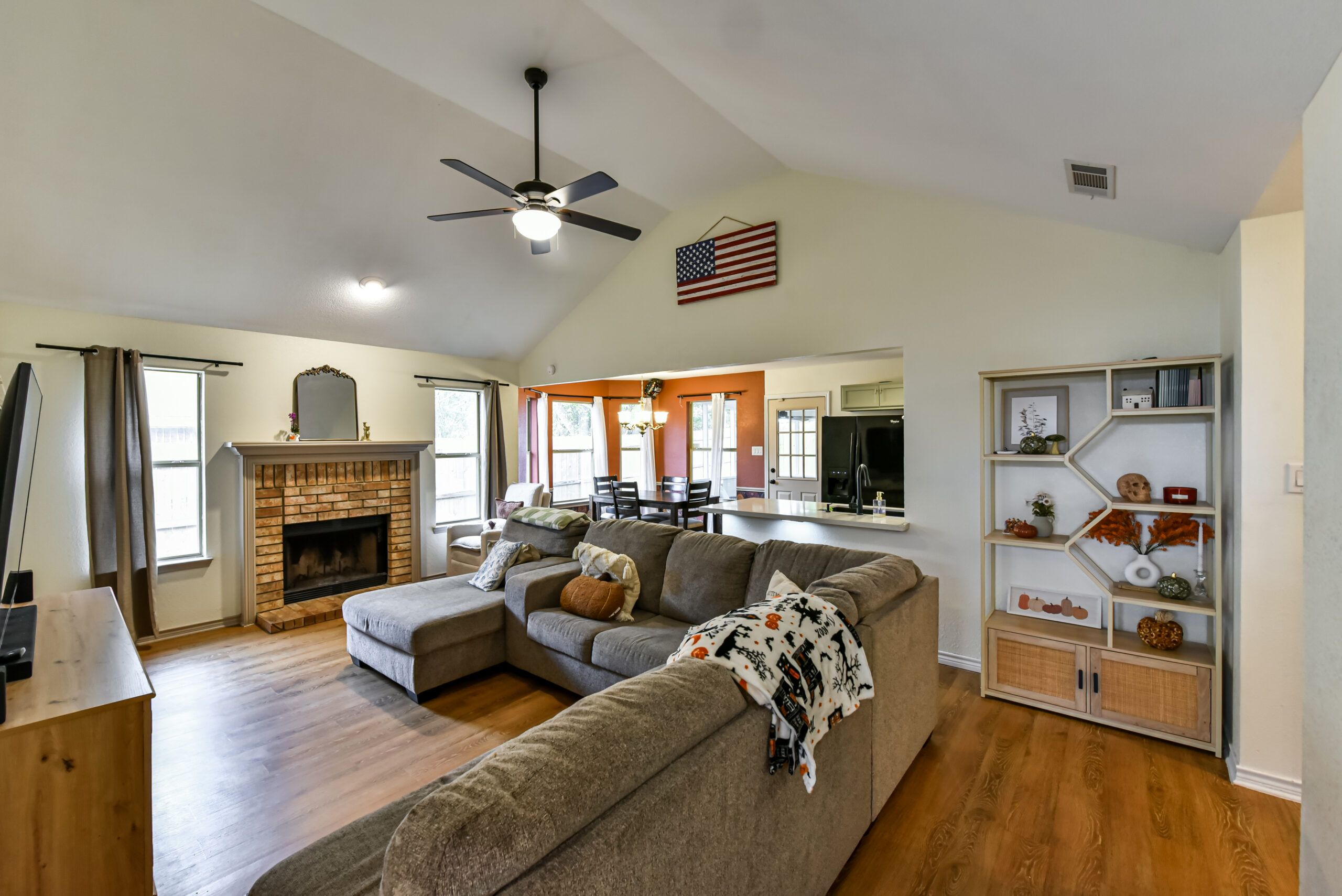 Your Home Sold Guaranteed Realty - The Salas Team