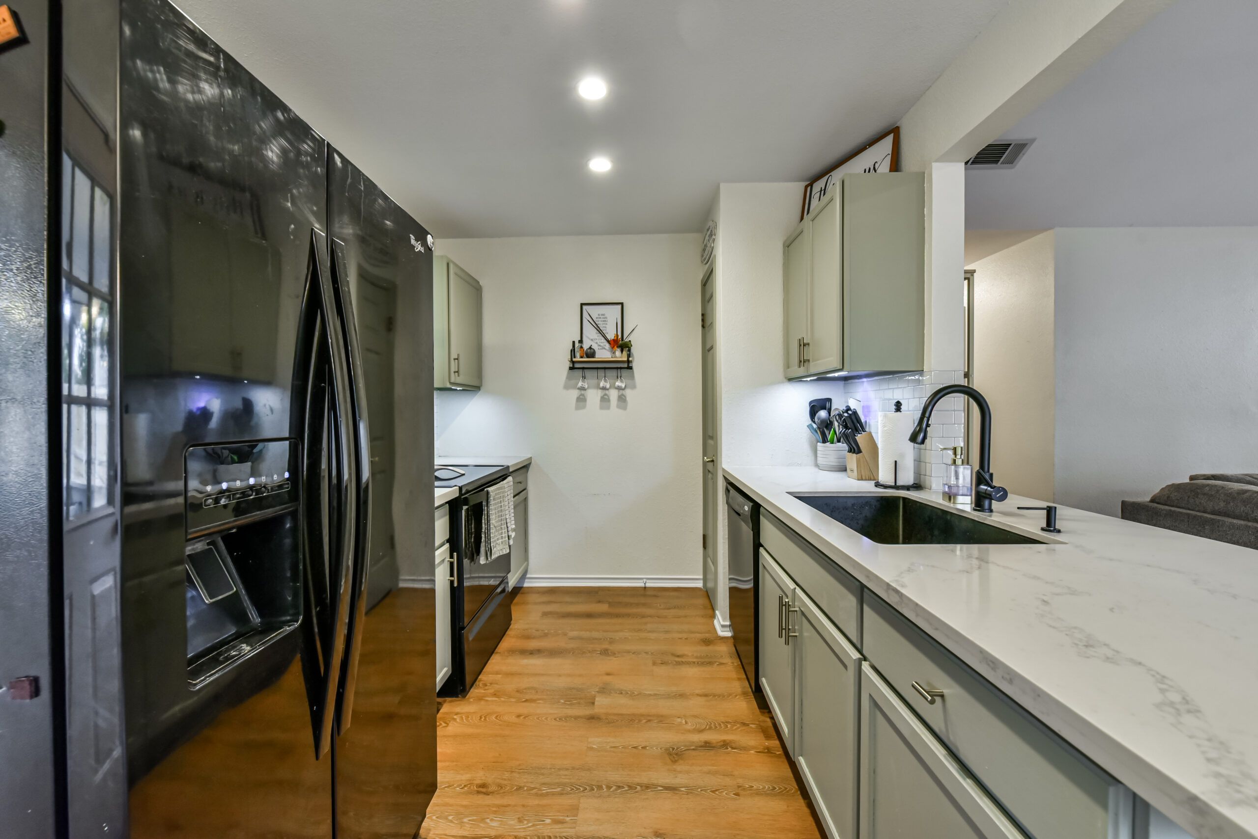 Your Home Sold Guaranteed Realty - The Salas Team