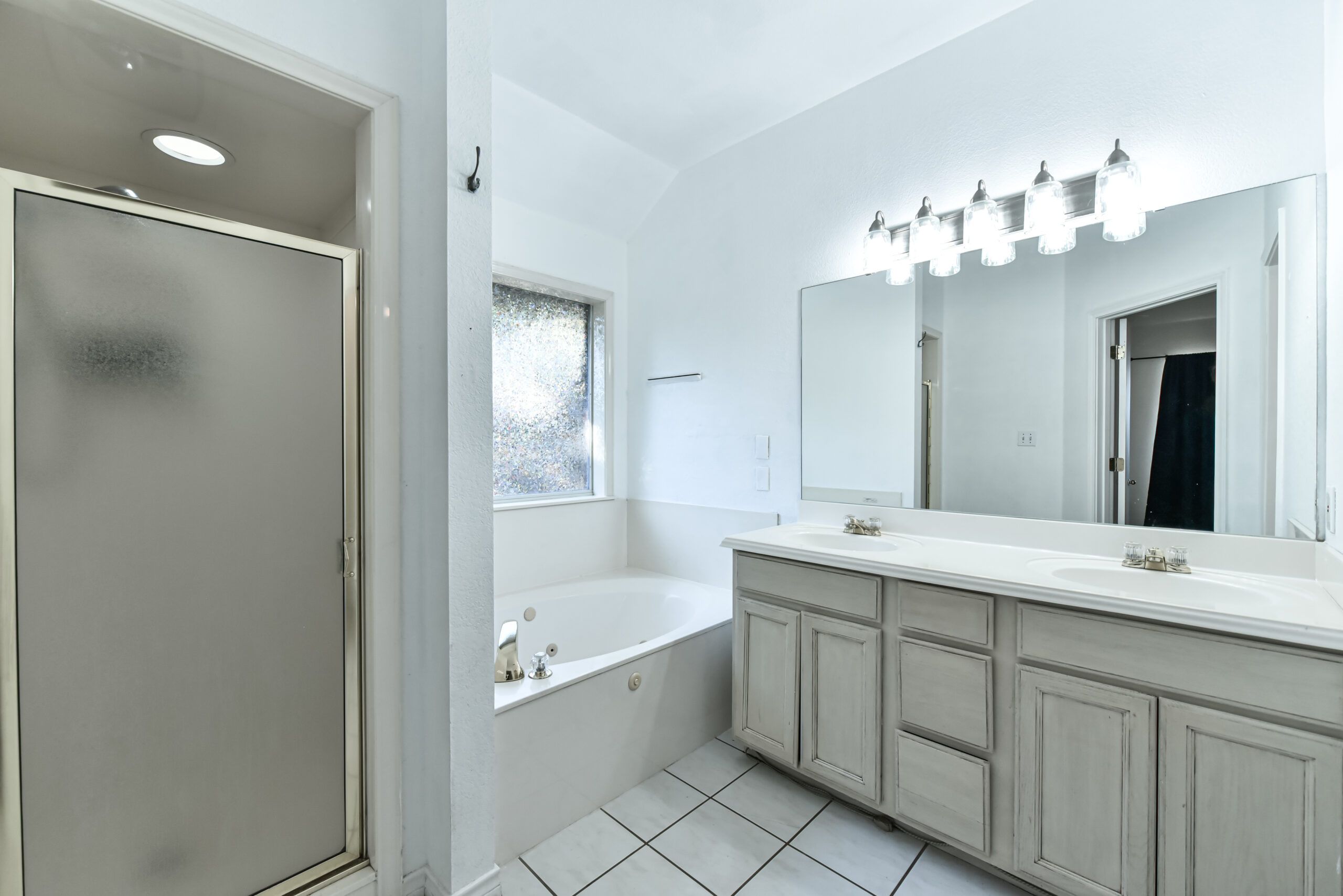 Your Home Sold Guaranteed Realty - The Salas Team
